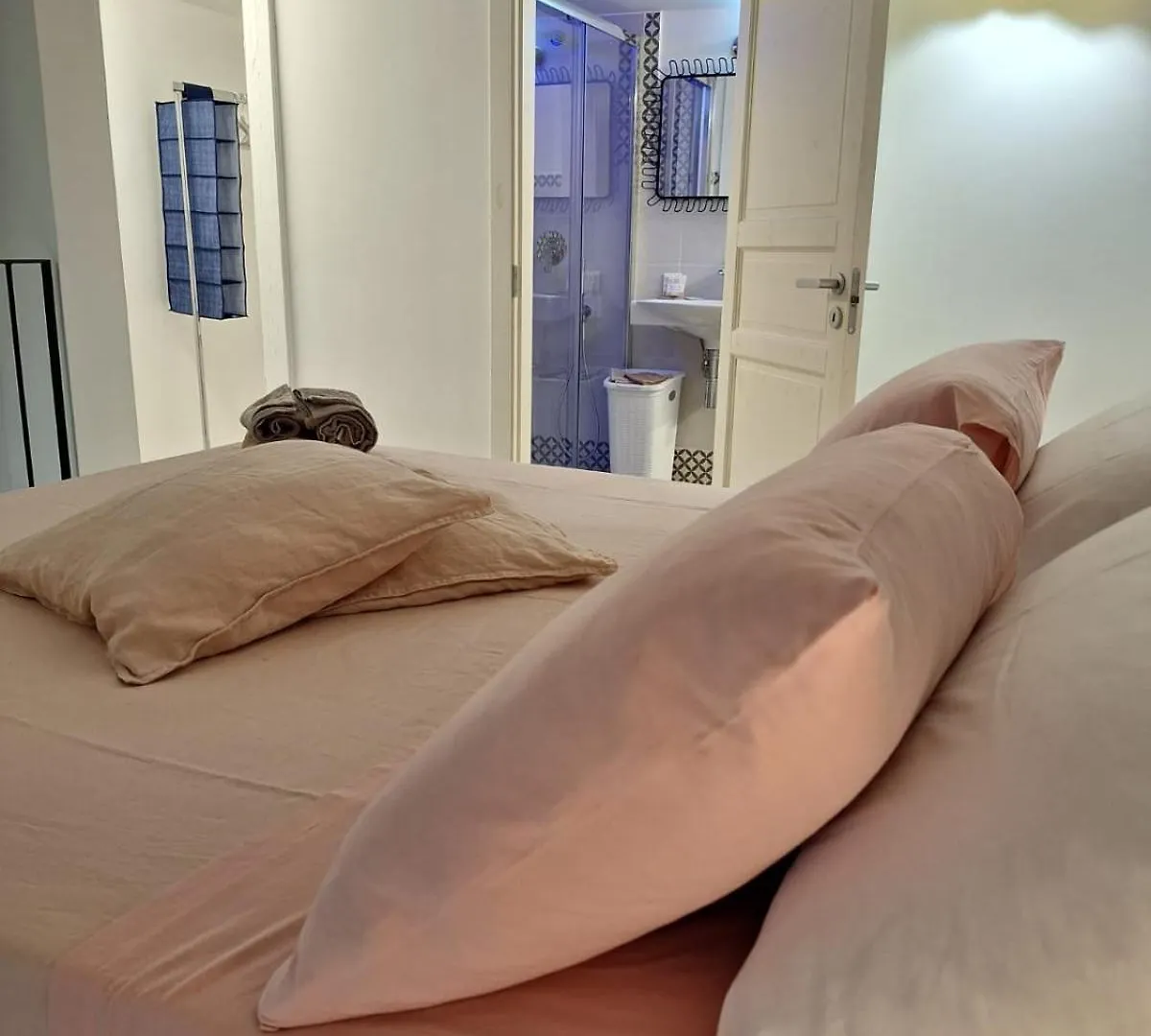 Casa Vacanze Domus Ai Mannesi Napoli